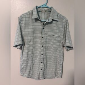 Cotipaxi Button Down Short Sleeve Top